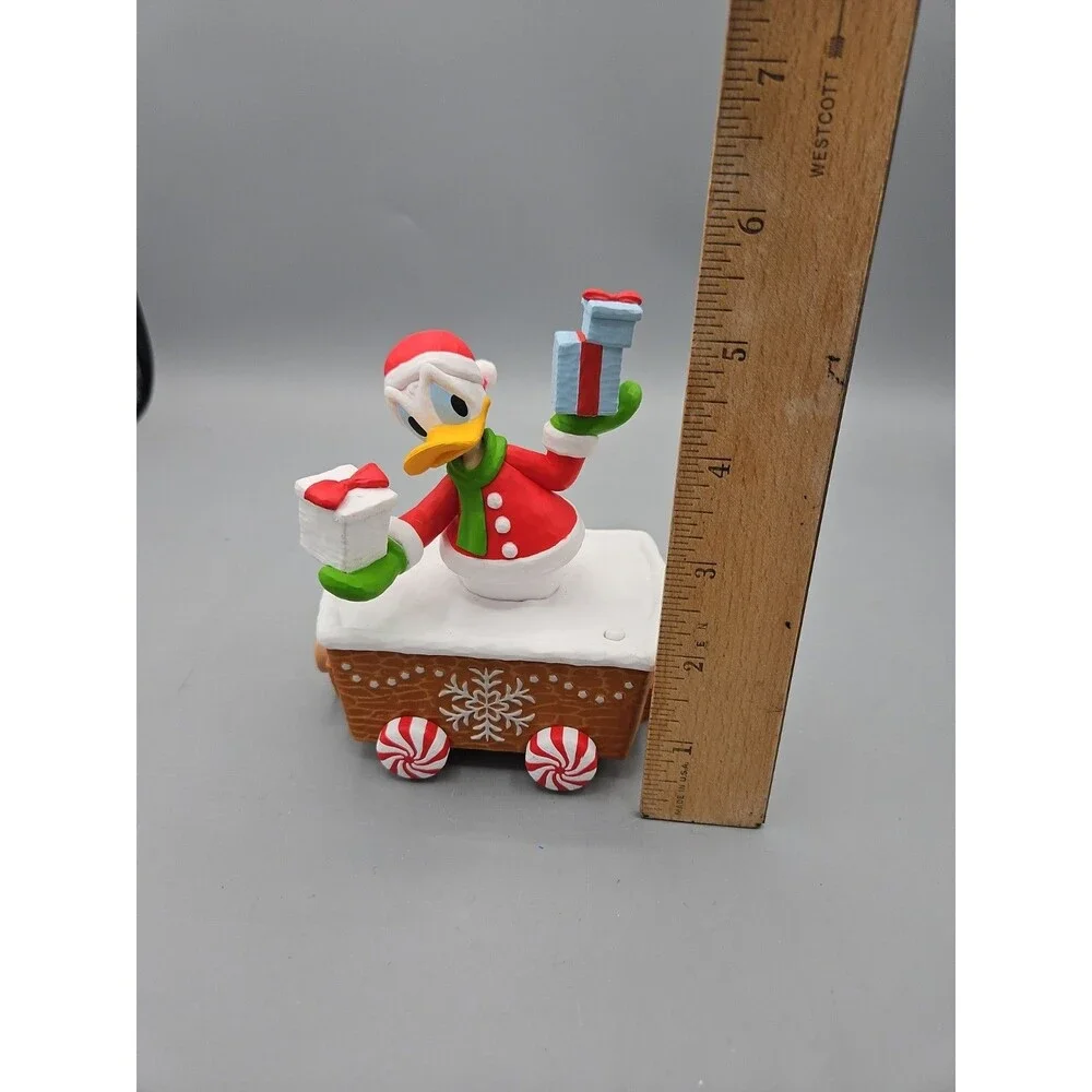 Hallmark Donald Duck Disney 2016 Train Express Band Music Motion